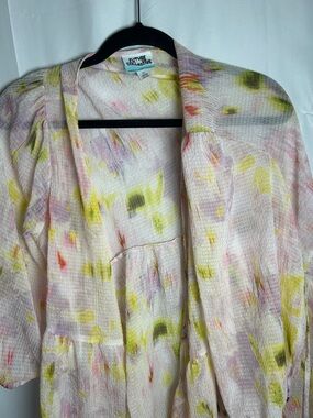 Women's Pastel Floral Lightweight Jacket/Wrap Top